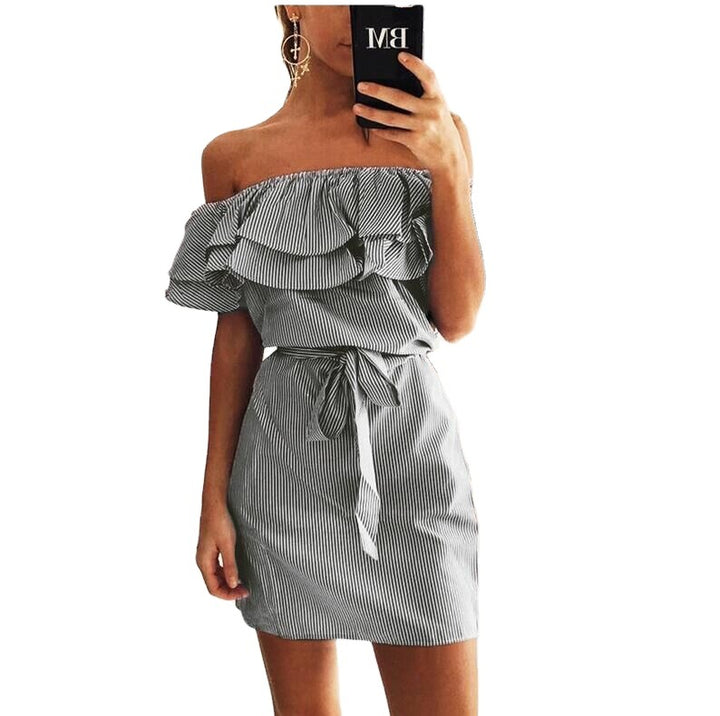 Dame Off-Shoulder Kjole med Flæser og Taljebælte Stilla