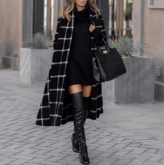 Dame lang frakke i ternet design med oversized pasform Stilla