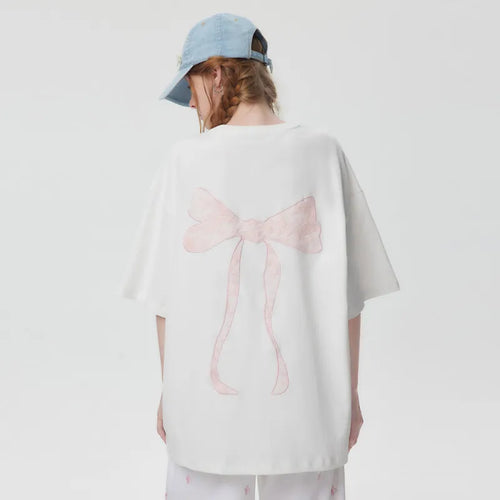 Stilla | T-Shirt Oversize med broderet knude