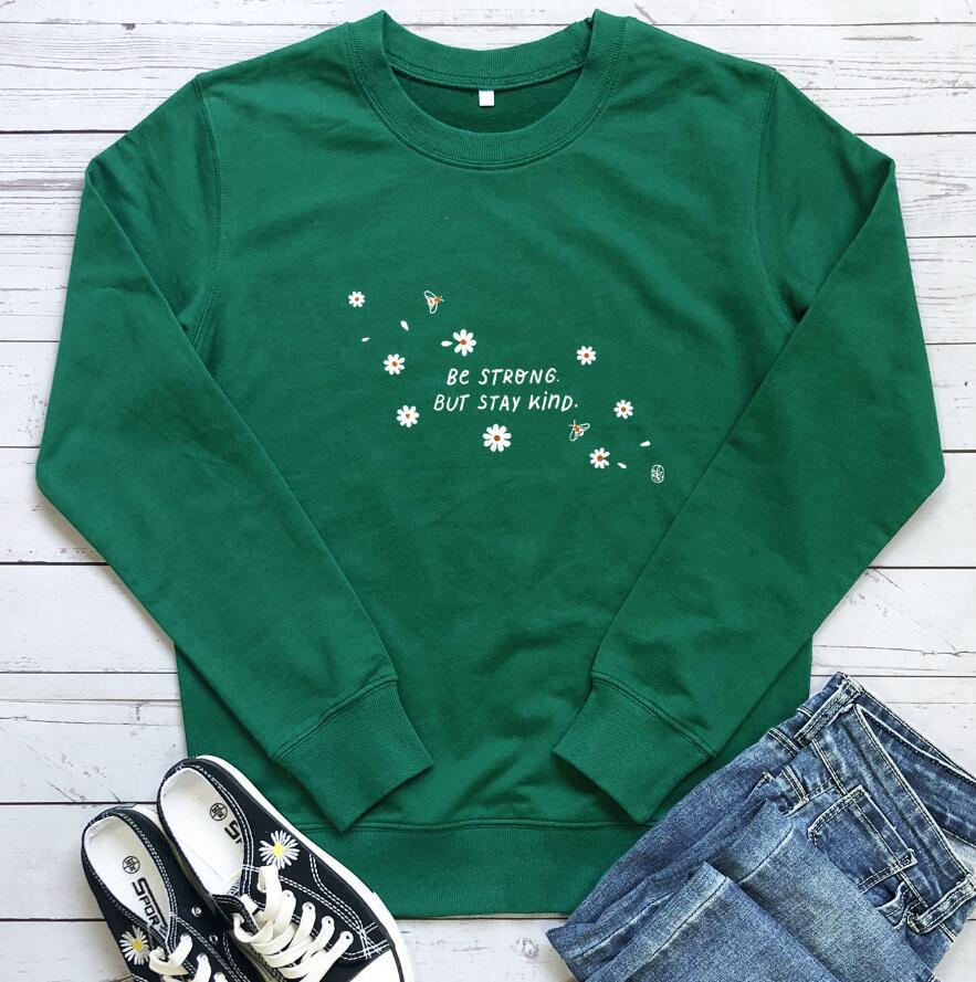 Kvinders sweatshirt med inspirerende budskab og blomstermotiv Stilla