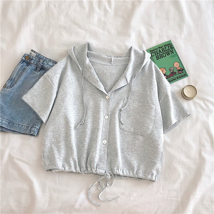Femme Cropped Button-Up Hoodie med justerbar snoretræk Stilla