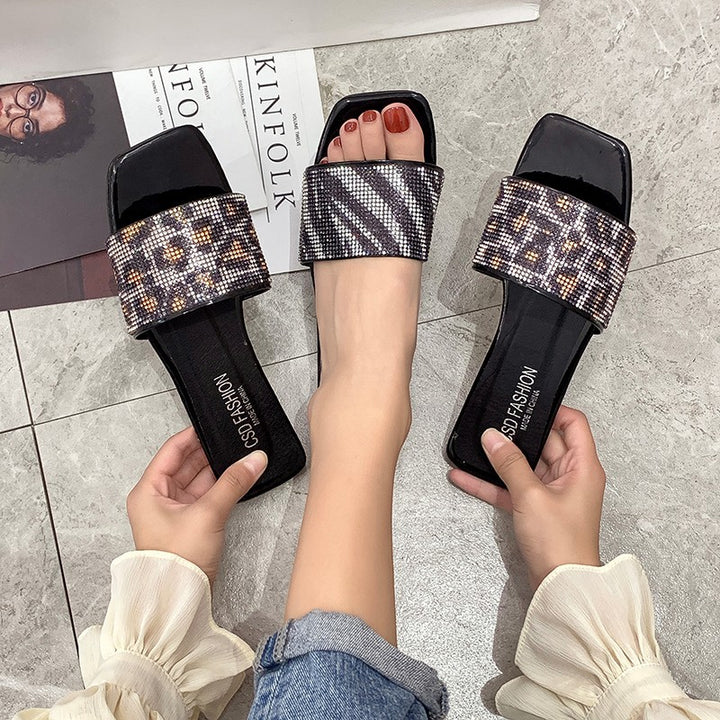 Dame elegante Slide-sandaler med glitrende strass-design Stilla