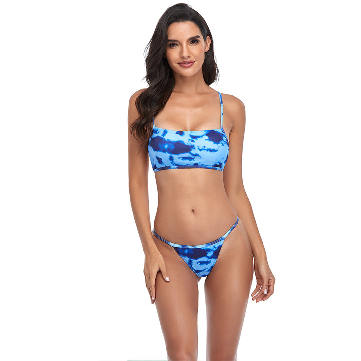 Dame bikini-sæt med trendy cropped top og minimalistisk slip Skovae