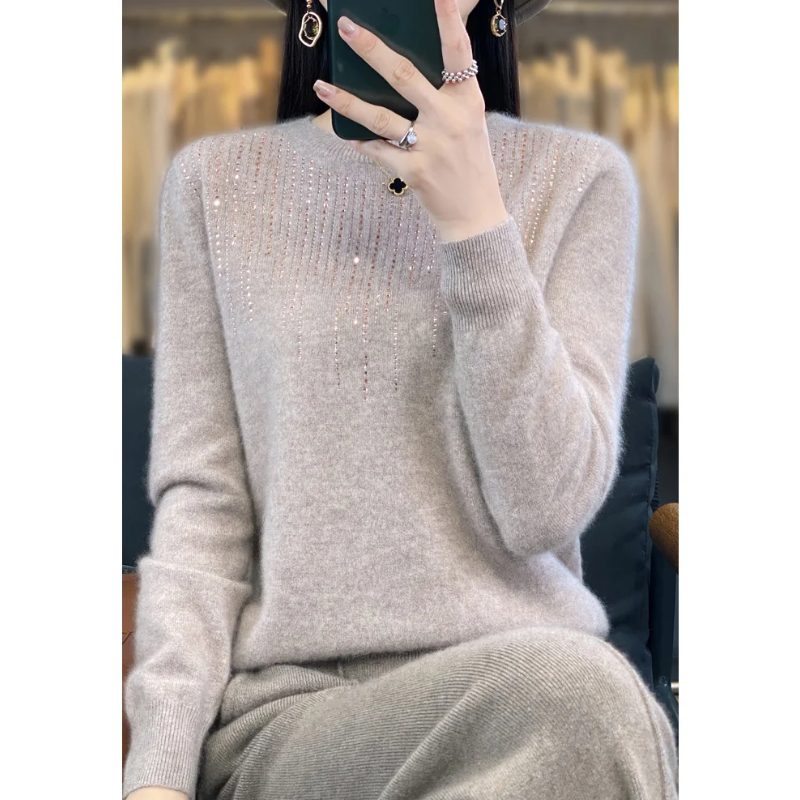 Stilla | Dame Pullover Af Blødt Strik Med Skinner Detaljer