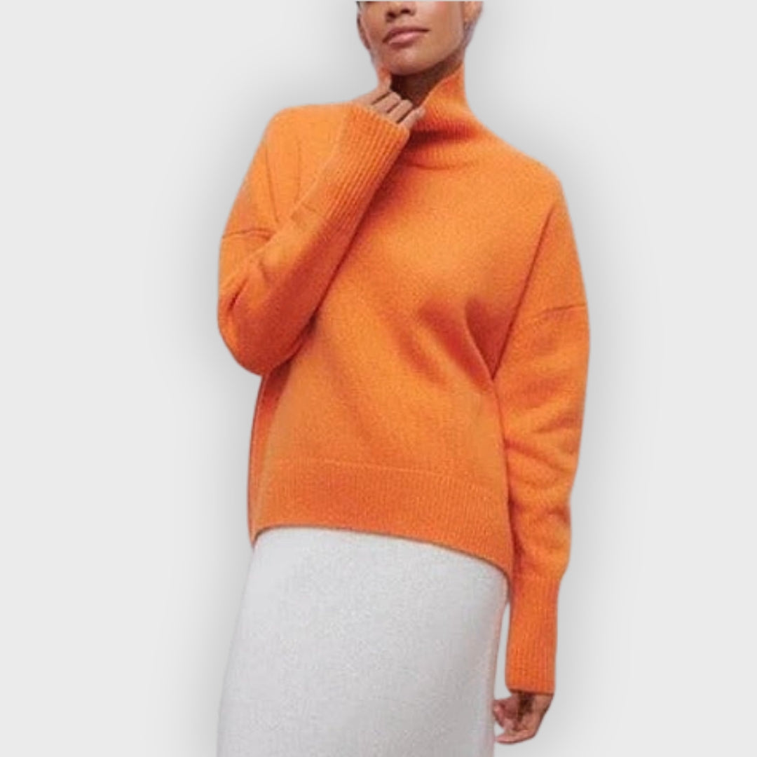 Stilla | Rullekravesweater med Ribkant og Komfortpasform