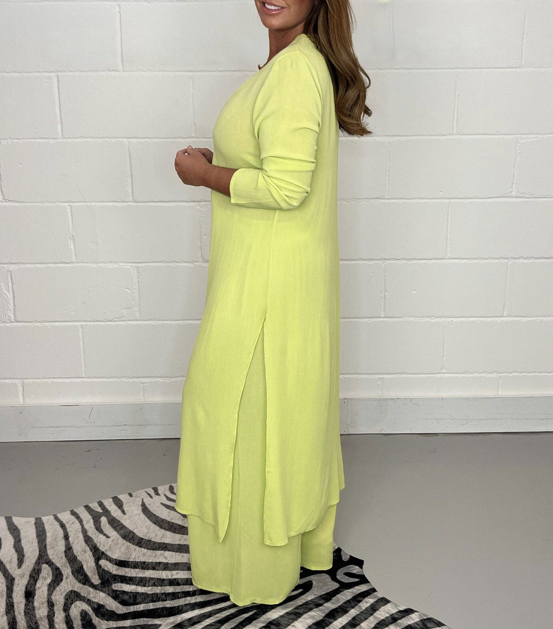 Stilla | Elegant To Delt Ensemble Med Høj Slids