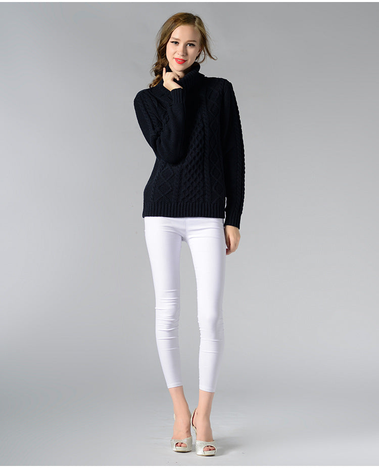 Stilla | Dame rullekrave sweater med lange ærmer og kabelstrik
