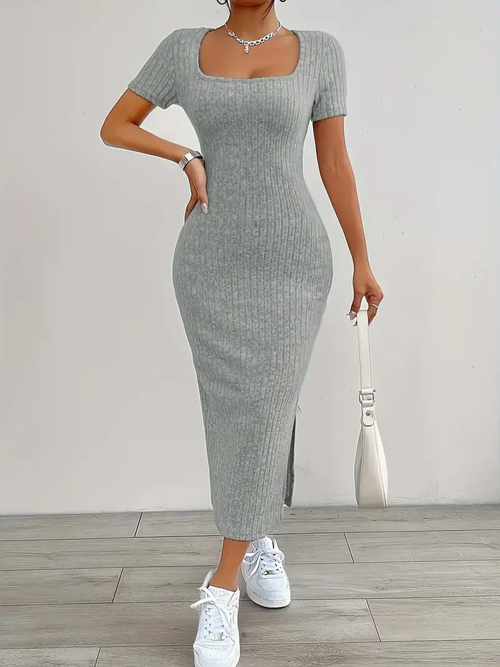 Stilla | Elegant Lang A-Line Kjole Bodycon Fit Med Bådudskæring