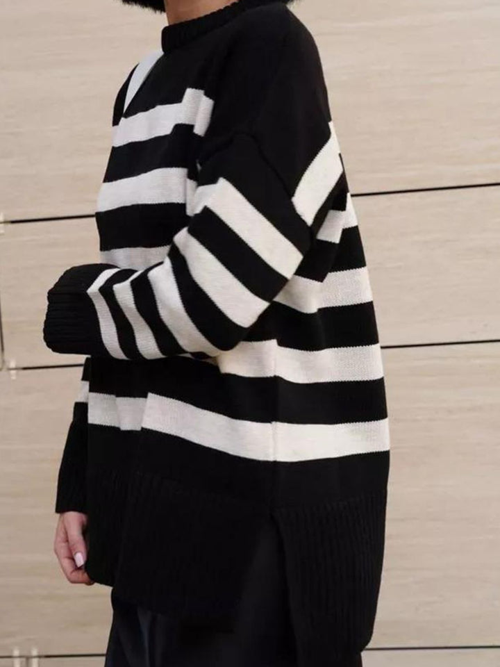 Stilla | Stribet Pullover Med Rund Hals og Slids