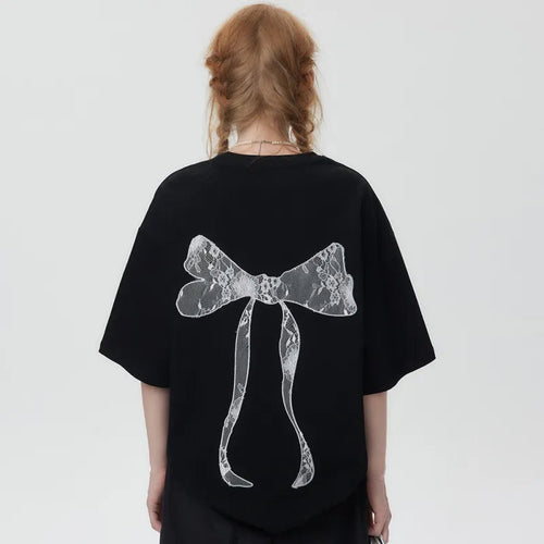 Stilla | Sløjfebroderet Oversized T-shirt