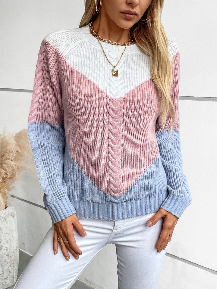 Stilla | Rundhalset Pullover Med Farveblok og Lange Ærmer