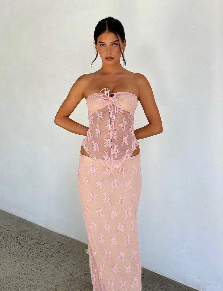 Stilla | Elegante Gennemsigtig Top Med Nederdel