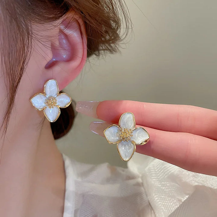 Stilla | Elegante Blomstere Ørerne
