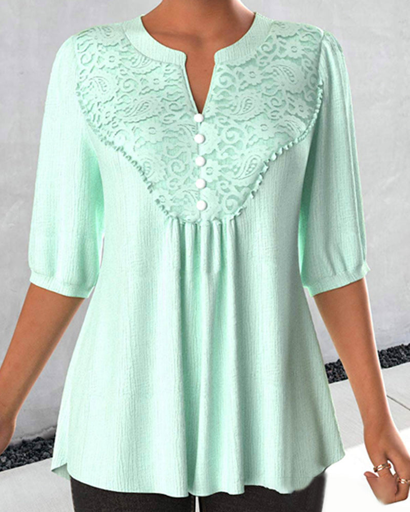 Stilla | Bluse med elegante kanter