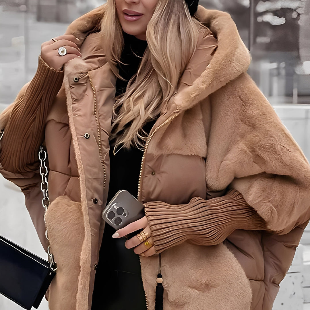 Stilla | Damejakke med Elegant Kunstpels