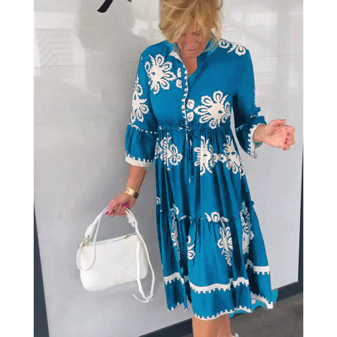 Stilla | Blomsterkjole Med Elegante Trekvartærmer