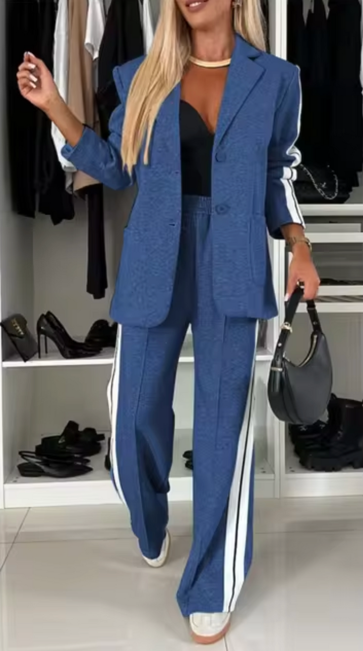 Stilla | Elegant sæt af blazer og bomuldsbukser