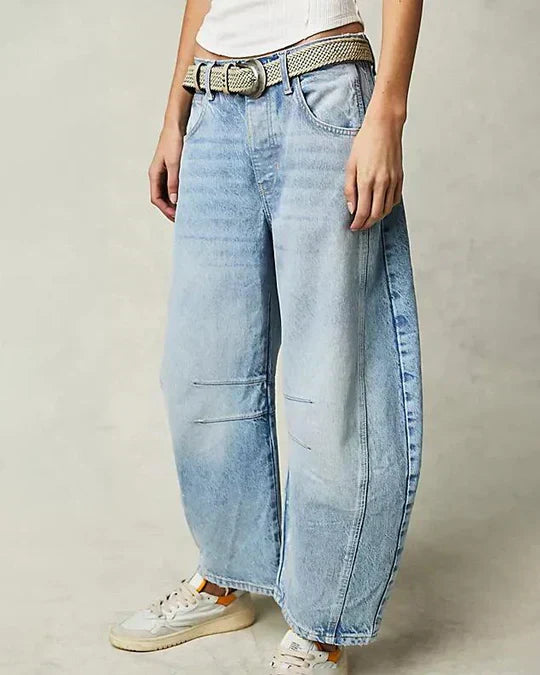 Stilla | Barrel Jeans Med Mellem-høj Talje Til Kvinder
