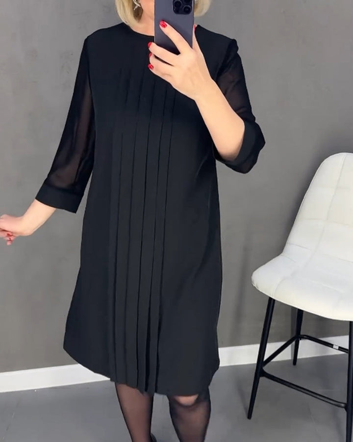 Stilla | Enkel Kjole Med Foldsøm Og Patchwork Mesh