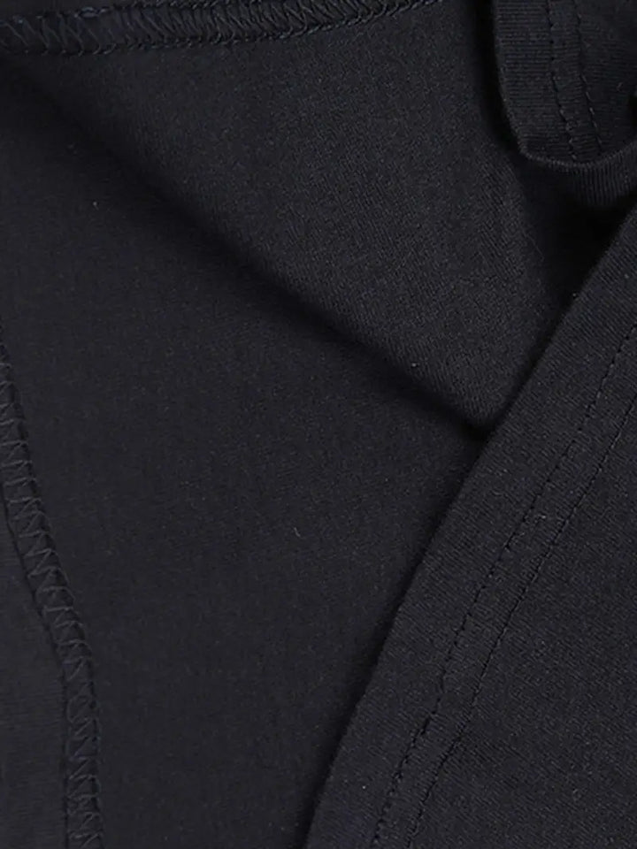 Stilla | Elegant bomulds T-shirt i sort
