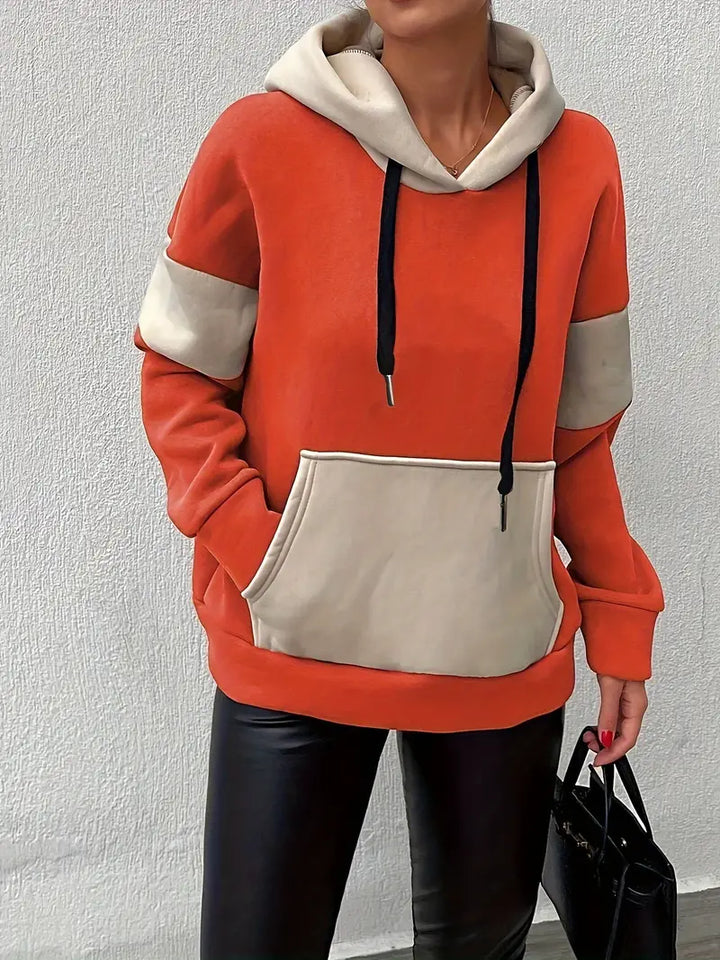 Stilla | Moderne bomulds hoodie med farveblokering-design