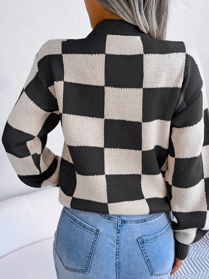 Stilla | Karo Sweater Med Lange Ærmer og Ståkrave