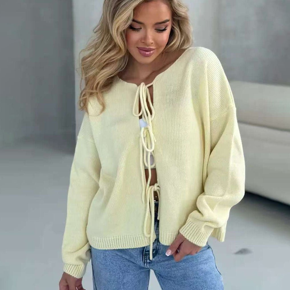 Stilla | Stilfuld Kort Cardigan med Snøring