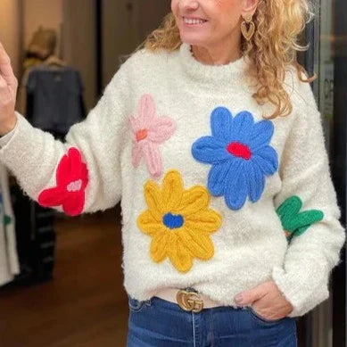 Stilla | Blomsterstrikketrøje til hyggelig sæsonstil