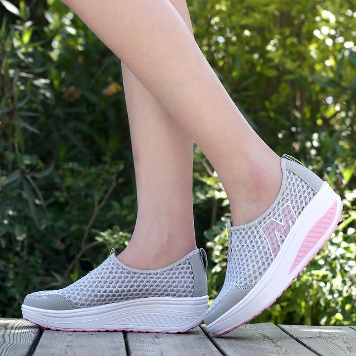 Dame Åndbar Slip-On Gå-Sneaker med Forøget Komfort Stilla