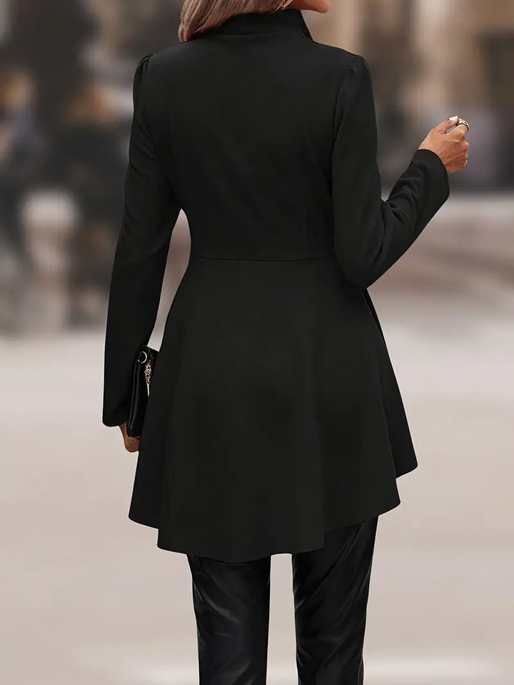 Stilla | Elegant Blazer med Asymmetrisk Kant