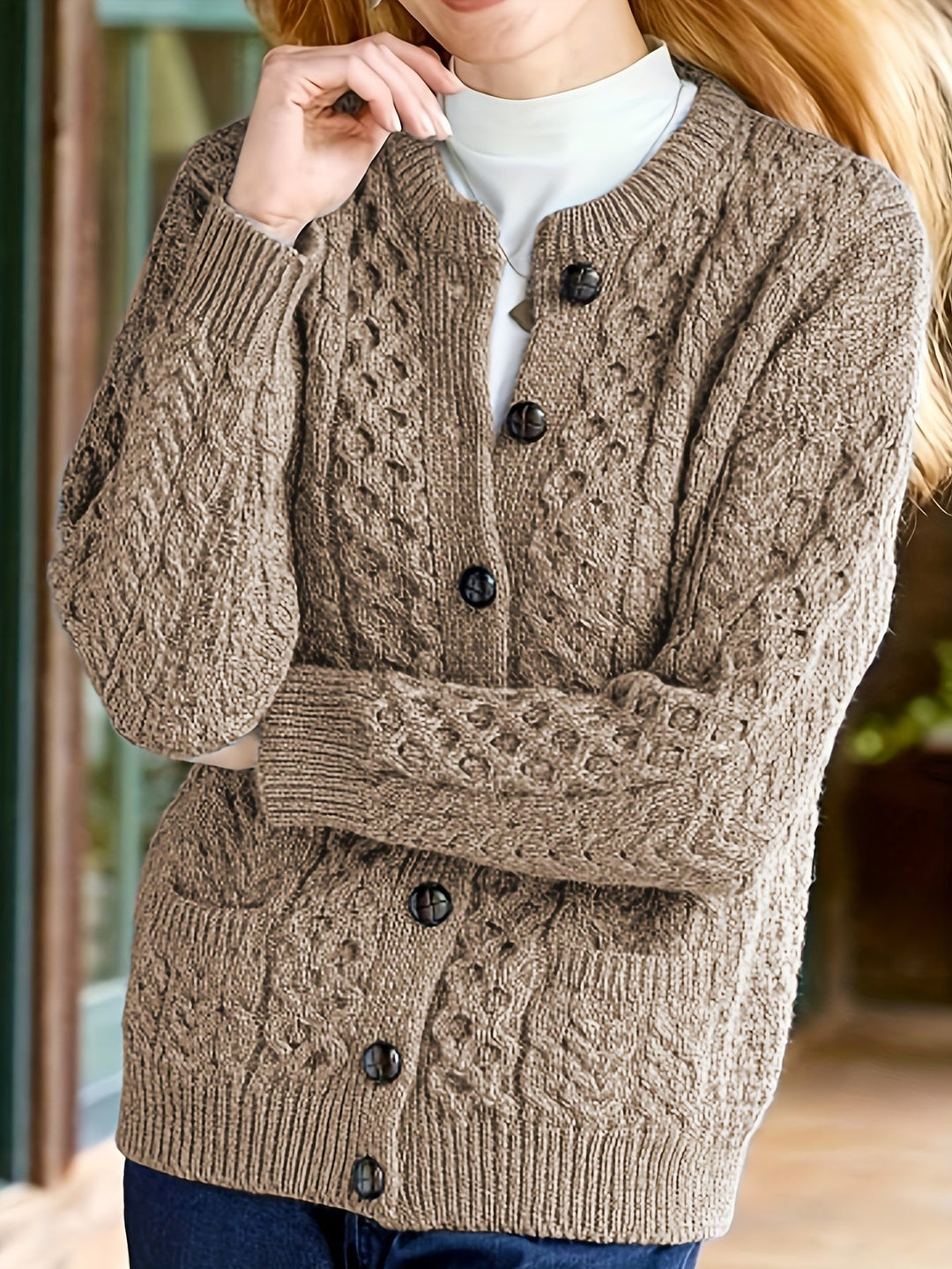 Stilla | Elegant cardigan til damer lavet af uld
