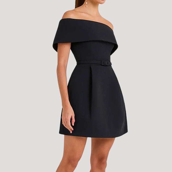 Stilla | Kvindernes Bælte Off Shoulder Fest Mini Kjole