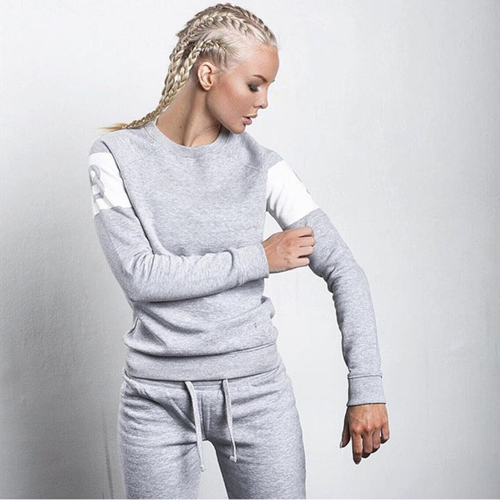 Kvinders sporty sweatshirtt med moderne skrift og afslappet pasform Stilla
