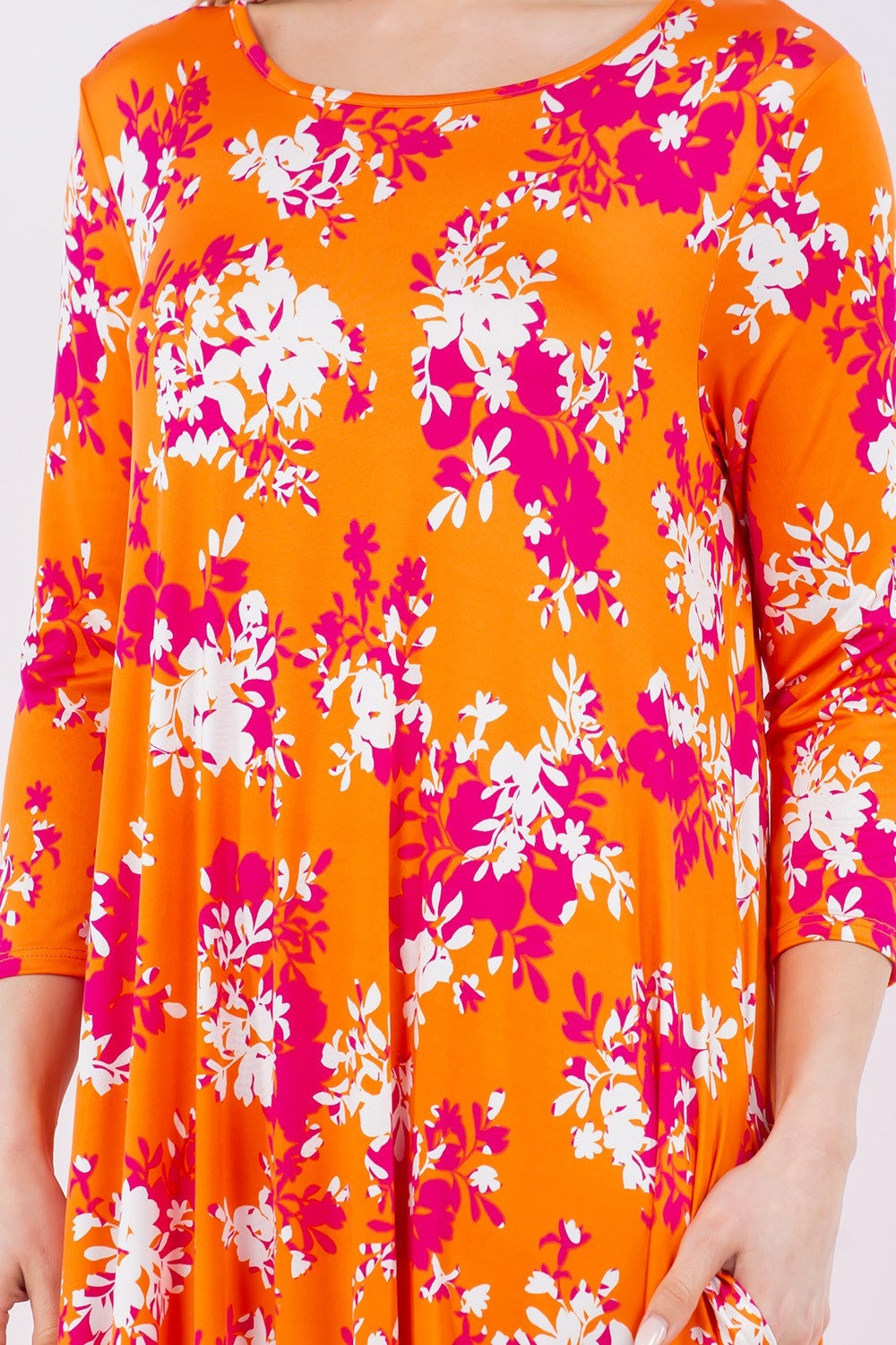 Stilla | Full Size Pick-Up Hem Asymmetrisk Blomstret Midi Kjole
