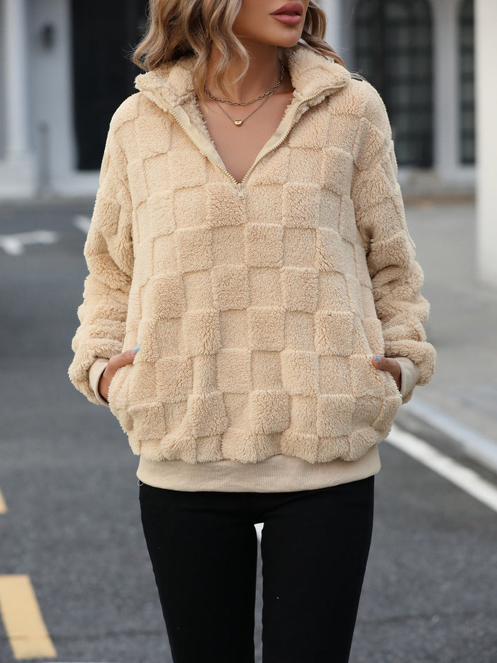 Stilla | Fluffy Pullover Med Lange Ærmer og Fjerde Dels Lynlås