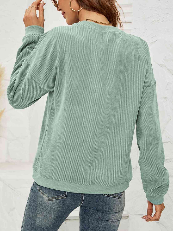 Stilla | Stop Believing Graphic Sweatshirt
