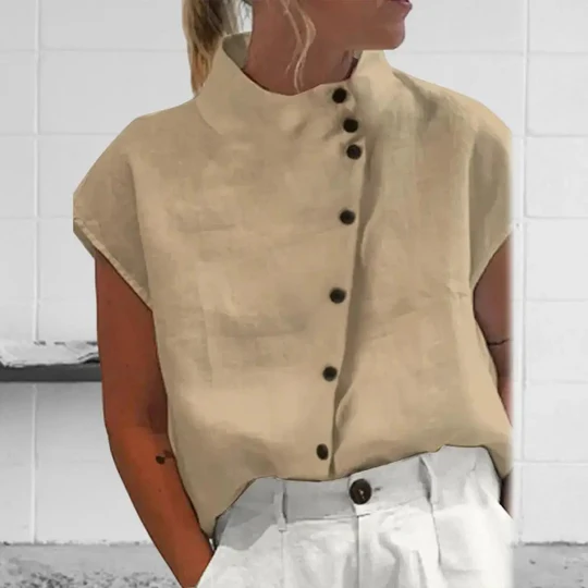 Stilla | Bluse Med Diagonale Knapper