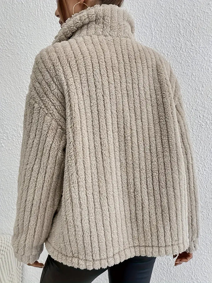 Stilla | Vendbar Velour Strikjakke Med Knapper