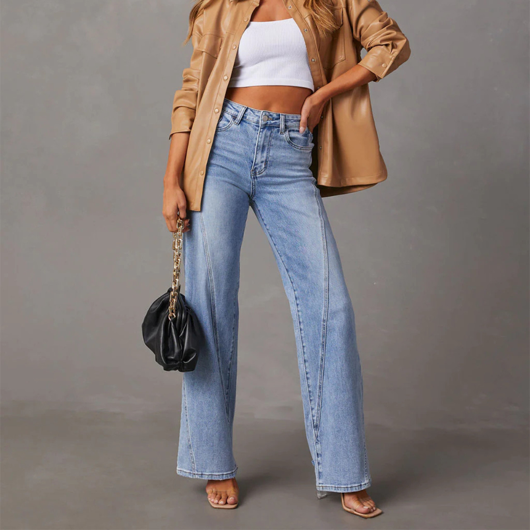 Stilla | Elegant Bred Skåret Jeans