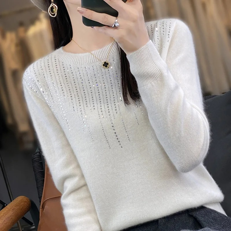 Stilla | Dame Pullover Af Blødt Strik Med Skinner Detaljer