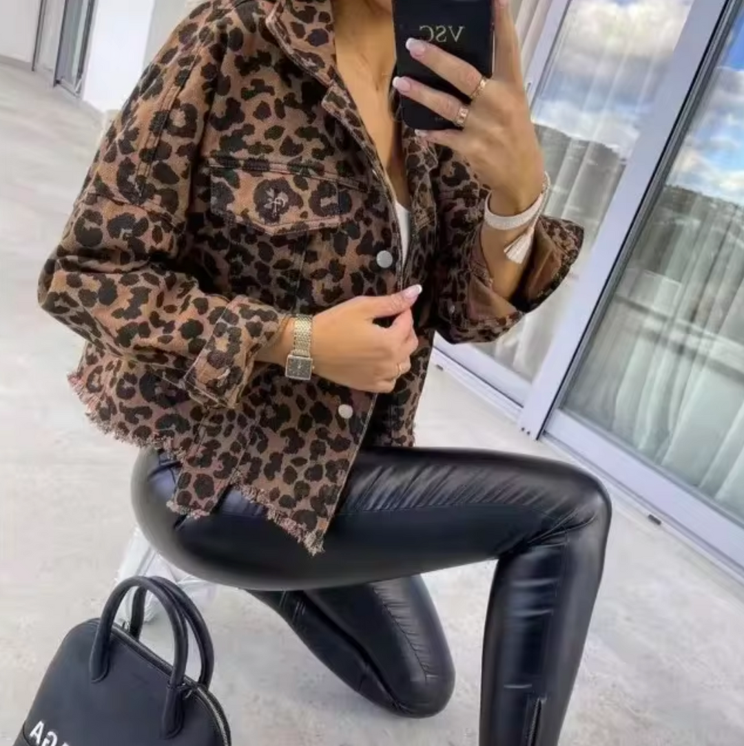 Stilla | Jeansfrakke med leopardmønster