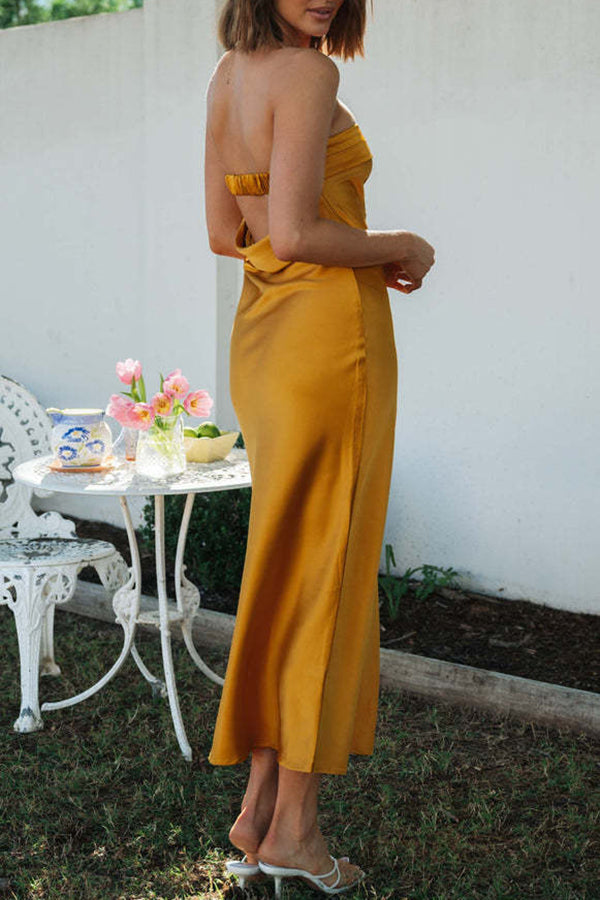 Stilla | Beautiful Mind Strapless Cutout Satin Midi Kjole