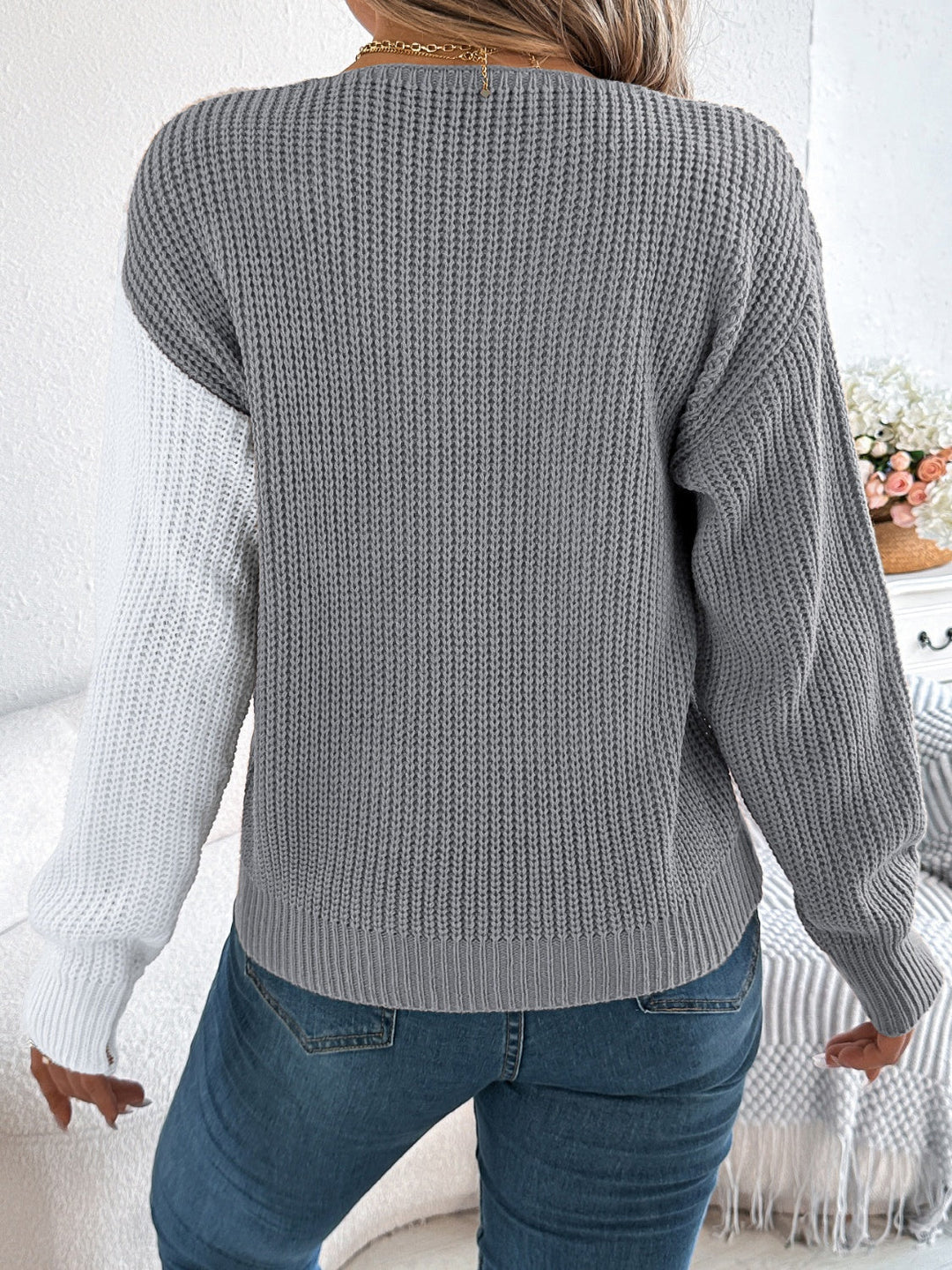 Stilla | Pullover med V-hals og lange ærmer i to farver