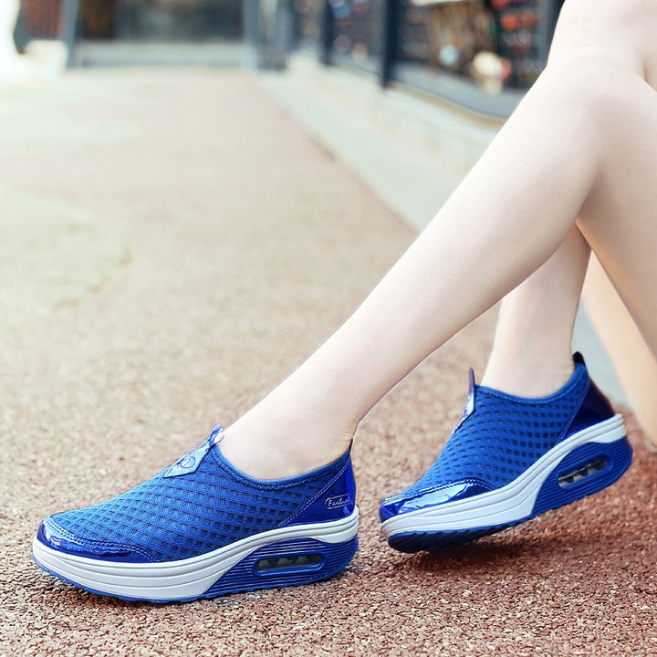 Dame Slip-On Mesh Sneakers med Air Cushion Teknologi Stilla