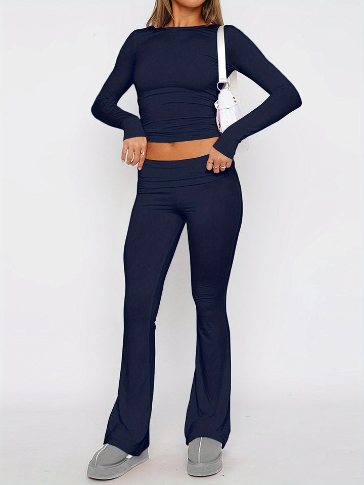 Stilla | Slim Fit Lounge-sæt Bestående Af En Crop-top Og Et Løst Skåret Bukser