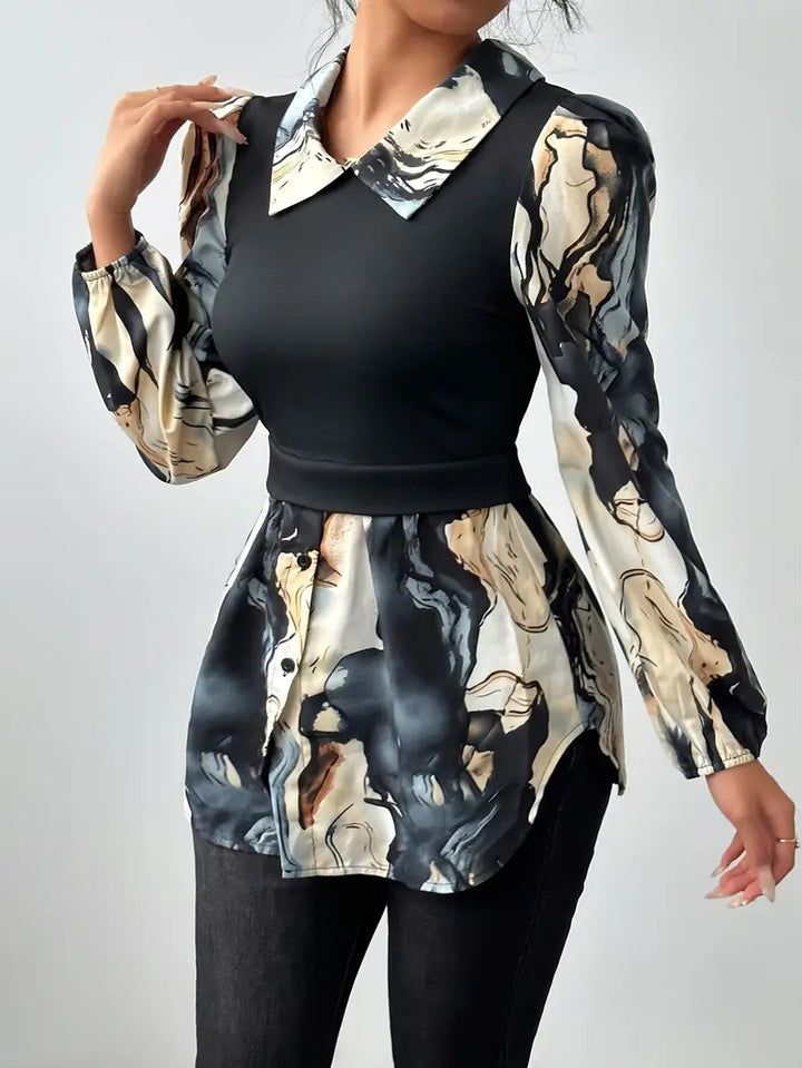 Stilla | Bluse i trykt satin med blomsterprint