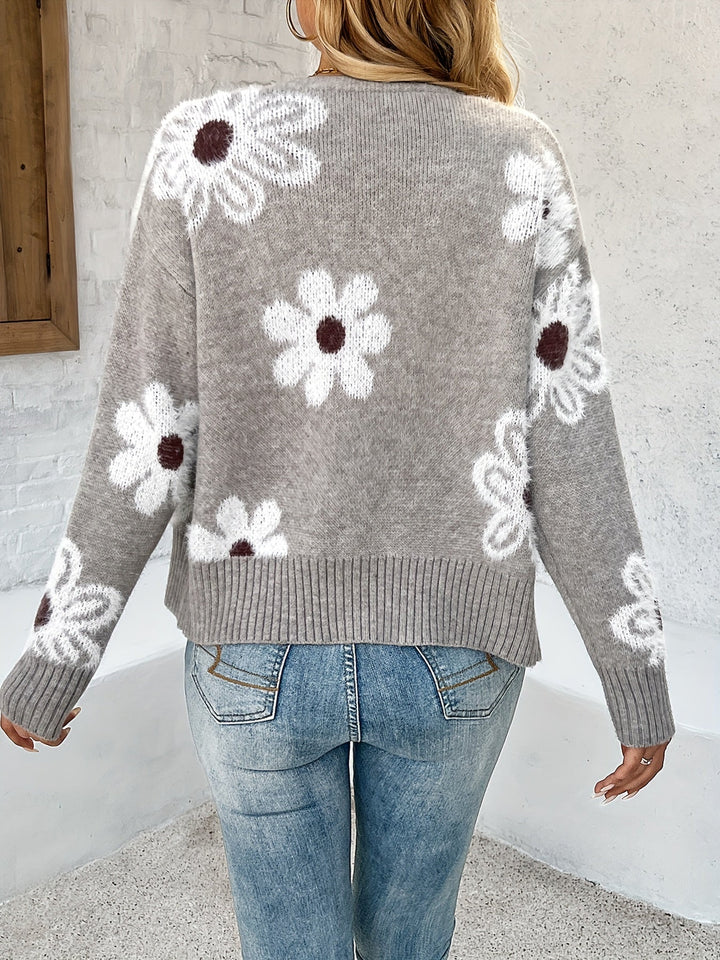 Stilla | Strikjakke med blomsterdetaljer