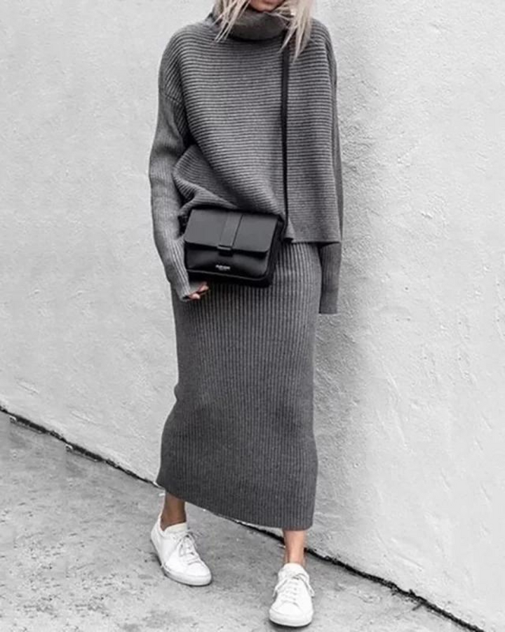 Stilla | Dame 2 Delt Rullekrave Outfit