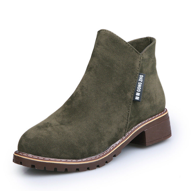 Dame elegante Ankle Boots med moderigtigt velourleder og robust profil Stilla
