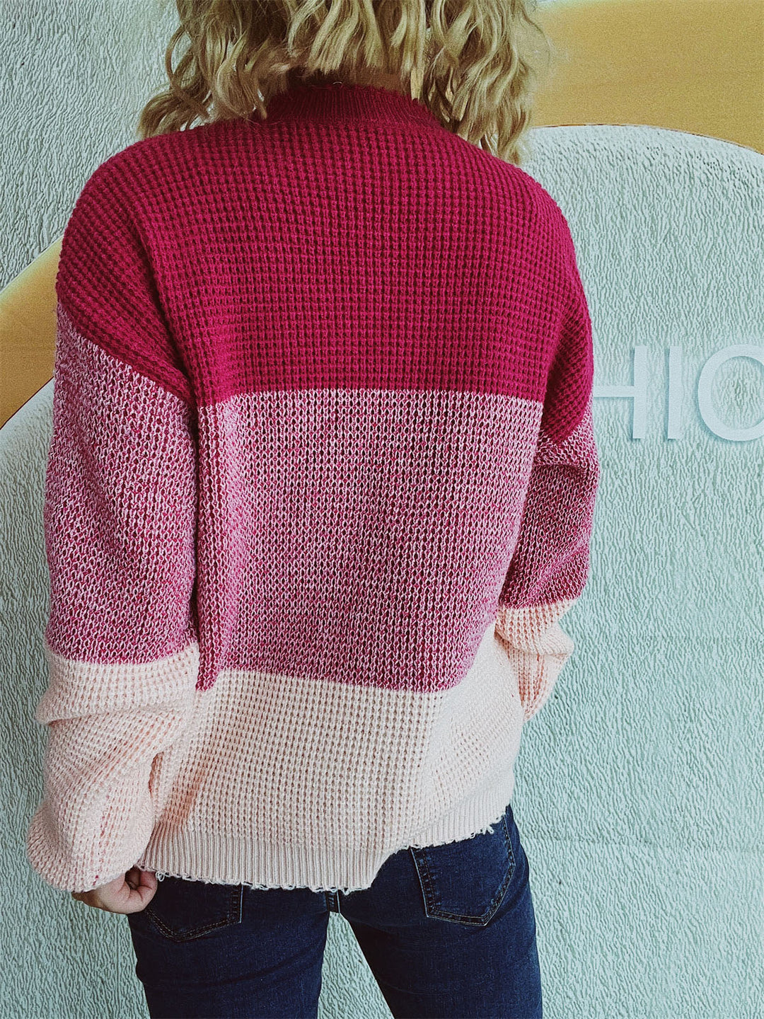 Stilla | Pullover med lange ærmer og farveblok design